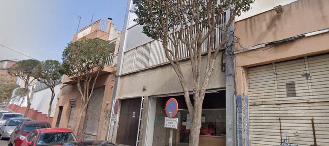 El juzgado de Badalona perdona una deuda de 95.976 euros a un hombre que tuvo que solicitar varios préstamos para cubrir sus necesidades y las de su hijo con gran discapacidad